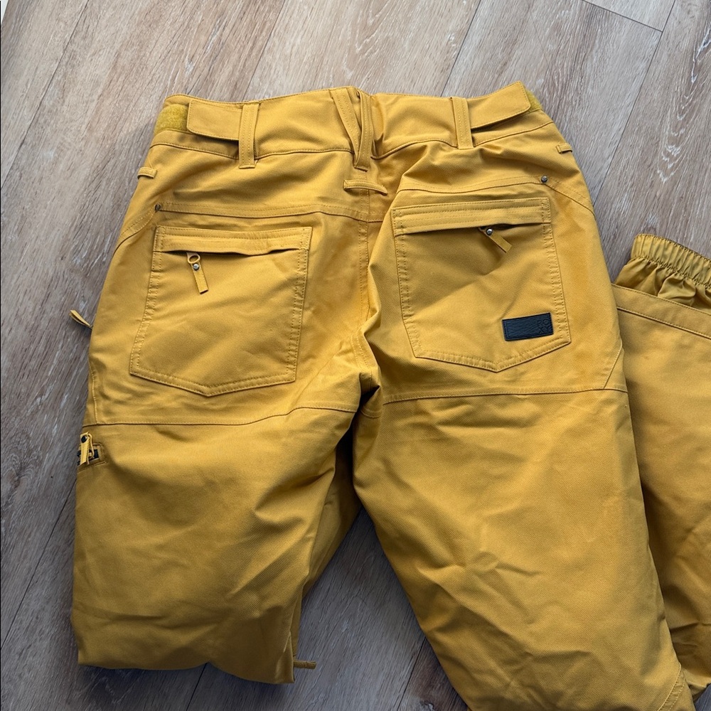 Roxy snowboarding pant - Picture 4 of 5